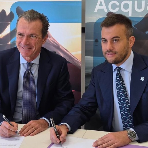 a sx il Presidente Confservizi ER Gianni Bessi; a dx il Presidente Anci ER Marco Panieri